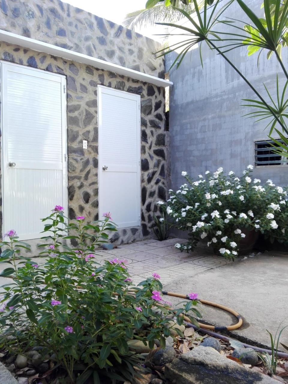 The House 17/1 Hostel Муи Не Стая снимка
